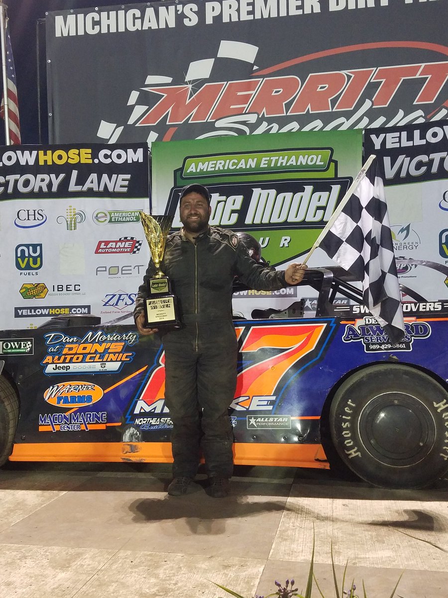 David Mielke picks up tonight's Independence 40 win from Merritt Speedway!🇺🇸🏁 #AELMT