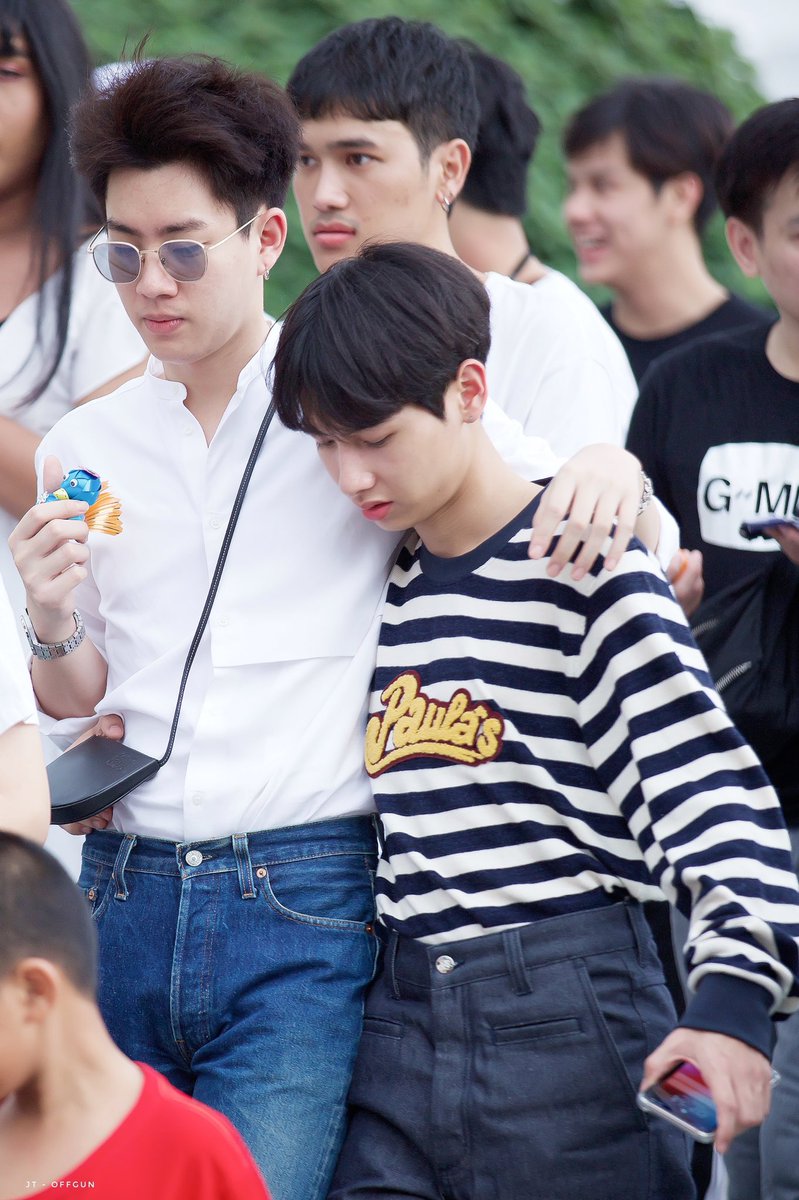 Jetaime_xx4's tweet photo. ตัวเหมือนแม่เหล็ก ใกล้กันเมื่อไร ล็อคทันที 💕
#ออฟกัน https://t.co/oa4Y5J2hCw