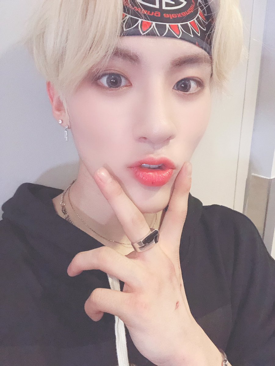 WE_THE_BOYZ's tweet photo. [에릭] Thank you NY 🗽💘 
You guys were, are, will be unforgettable! https://t.co/K8oD5jF6Zy