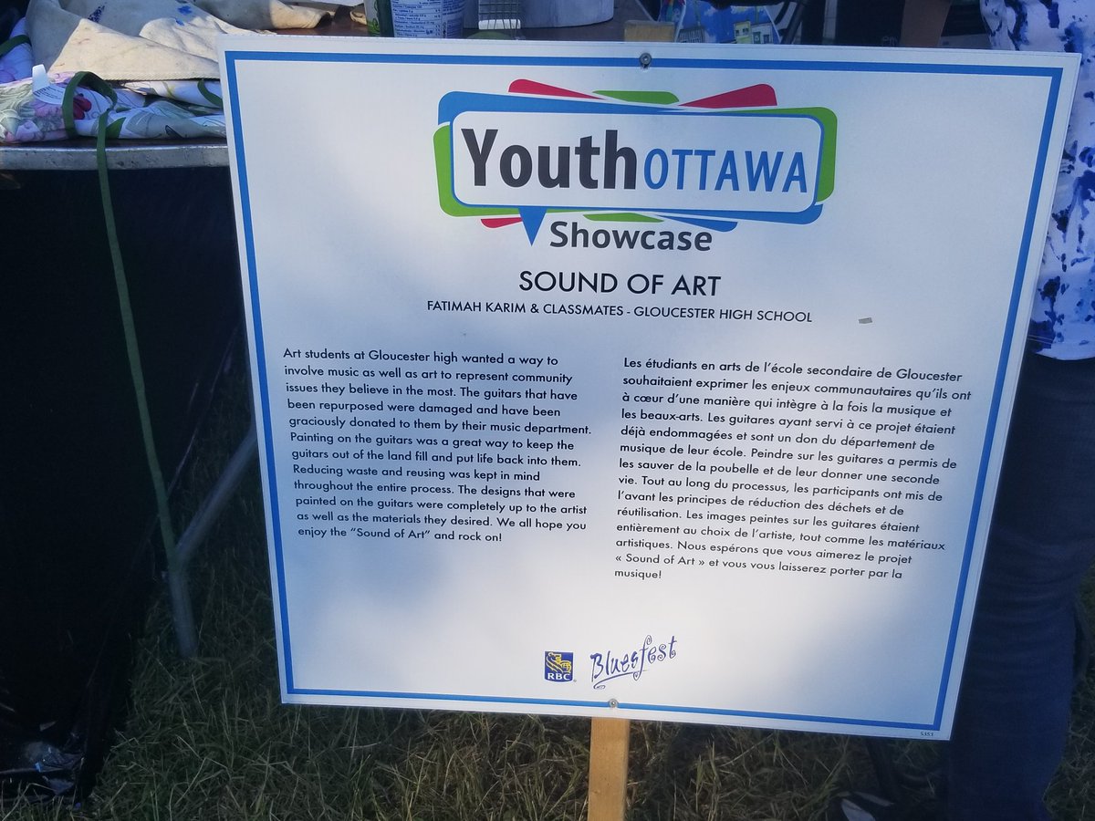 Empower_em's tweet photo. Come check out the amazing youth art installations put on by students from @GHS_Info! You can personally embellish one of the guitars &amp; see a pretty cool underwater themed piece.

 Thanks to @Youth_Ottawa &amp; @ottawabluesfest for making this happen! 

#RBCBluesfest25 https://t.co/Asok0oTqui