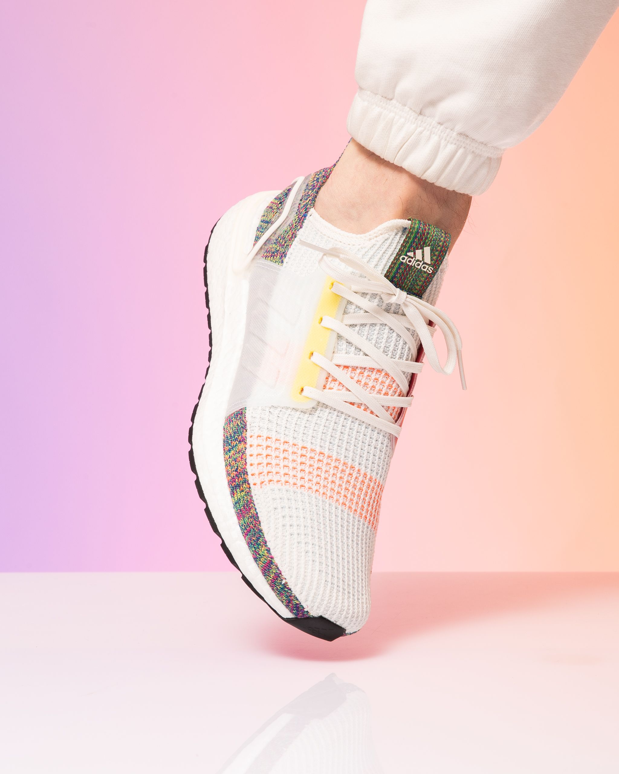 Titolo on X: "Adidas Ultraboost 19 🌈 PRIDE shop ➡️ https://t.co/iolRWKzxR5  UK 6.5 (40) - UK 10.5 (45 1/3) style code 🔎 EF3675 #adidas  #adidasultraboost #boost #ultraboost19 #pride https://t.co/ZftXy2GsKZ" / X