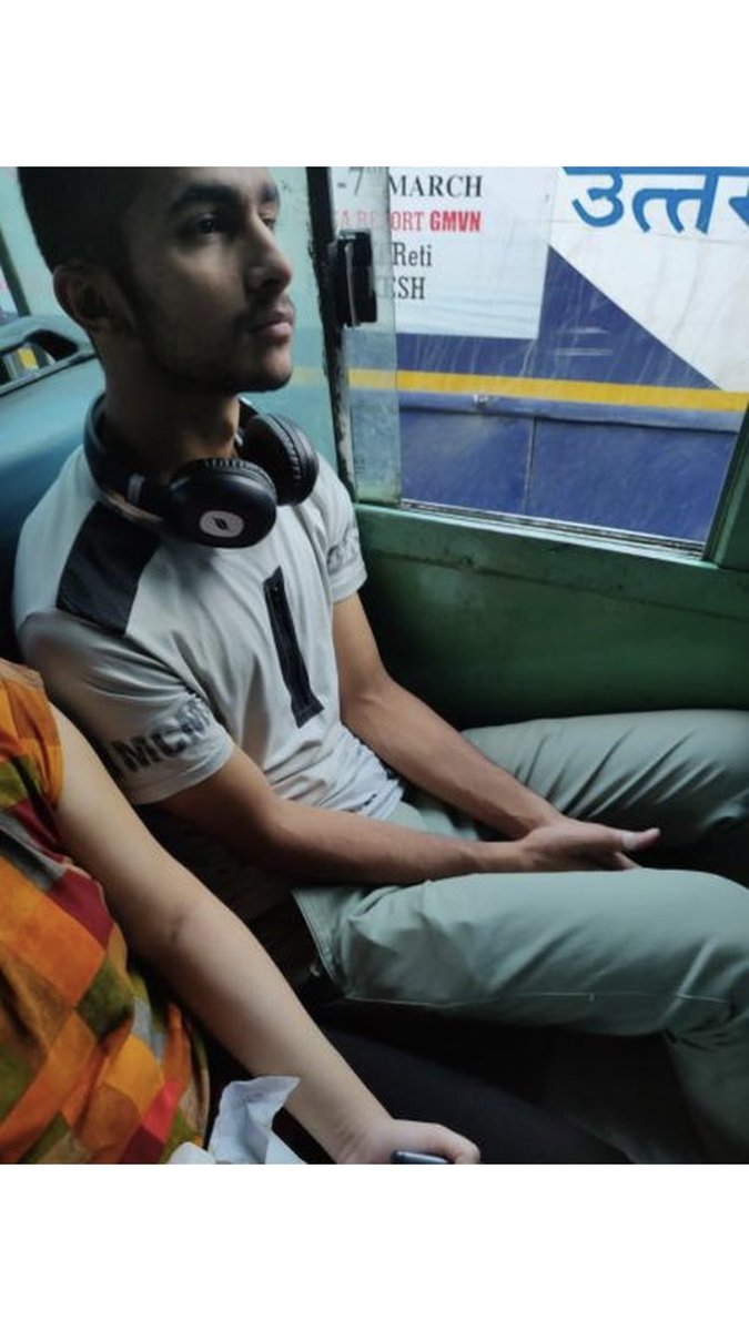 chiraagkapil's tweet photo. There is nothing better to see your products used by Bharat in remote places #leafonbus #startup #proud #leafstudios https://t.co/RIqlrsvzg0