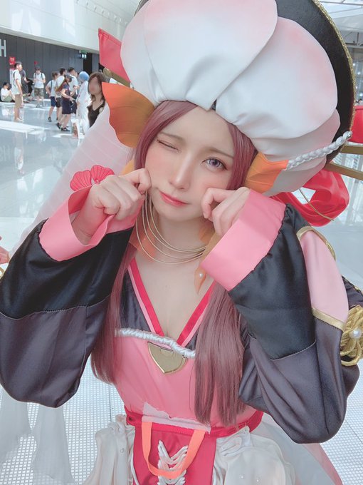 Twitterのコスプレ画像15