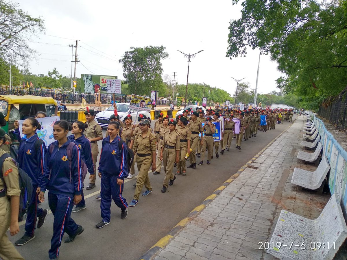 GirlsNcc's tweet photo. Anti noise pollution rallly conducted at Race Course Rajkot by 2 Gujarat Girls BN on 07 Jul 2019 https://t.co/Ohbd9mbFdP