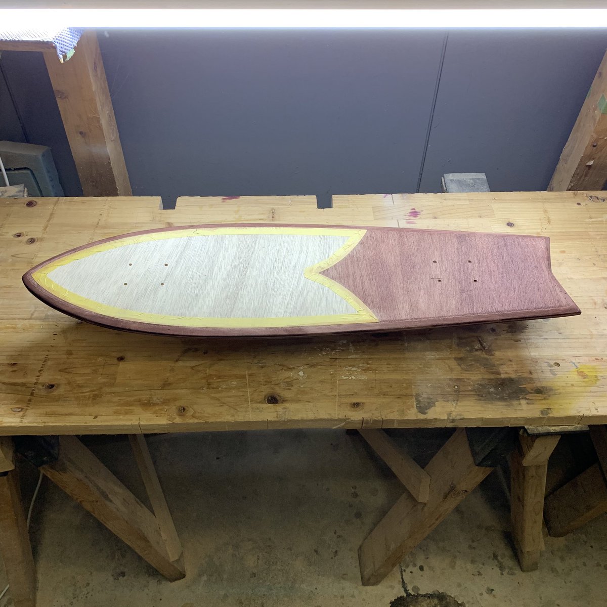 KEY__FACTOR's tweet image. オーダー用クルージングデッキにブラウンティント入れました。サーフィンをイメージしたナイスな仕上がりになりそうです。