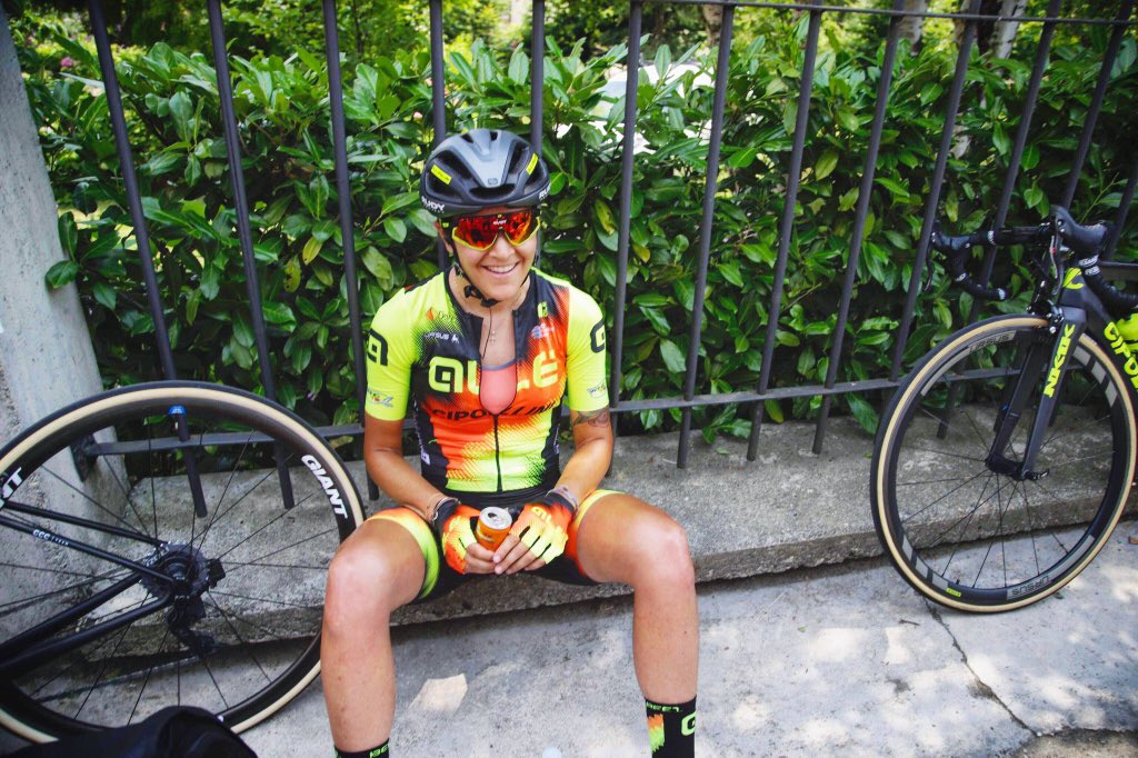 SorayaPaladin's tweet photo. Stage 2 โ
๐ฅ Good day for @alecipolliniteam ๐ช๐ฝ Top 5 for me and long break for @romy_kasper ๐ @girorosaiccrea 8 to go ๐คช๐ฅ #AleGreenRoad โป๏ธ #cyclinglife #alecycling #IAmAle #selleitalia #rudyworld #rudyproject #NK1K #withDMT #windtex #weinvent #wetest #weride #ursuswheels https://t.co/1iV6fI0ppq