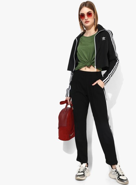 Intellocart1's tweet photo. Green Solid Round Neck T-shirt at Rs.179 from Jabong -Intellocart

Buy Now!!

https://t.co/Ile9yZR7jZ

#style #fashion #celebrity #celebritylooks #womensfashion #Shopping #dresses #men #women #India #Hollywood #Bollywood #brand #jeans #shorts #tshirt #tsirts #jabong @intellocart https://t.co/vdUlpjLdHI