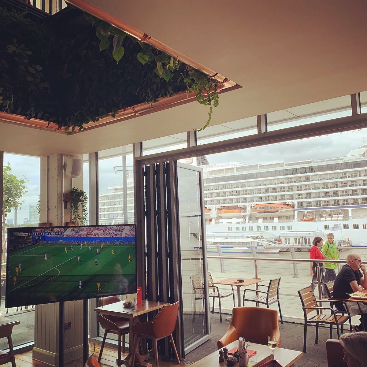 Ladies World Cup final showing today from 3pm! #worldcup2019 #worldcupfinal #ladiesfootball #gogirl #london #football #live