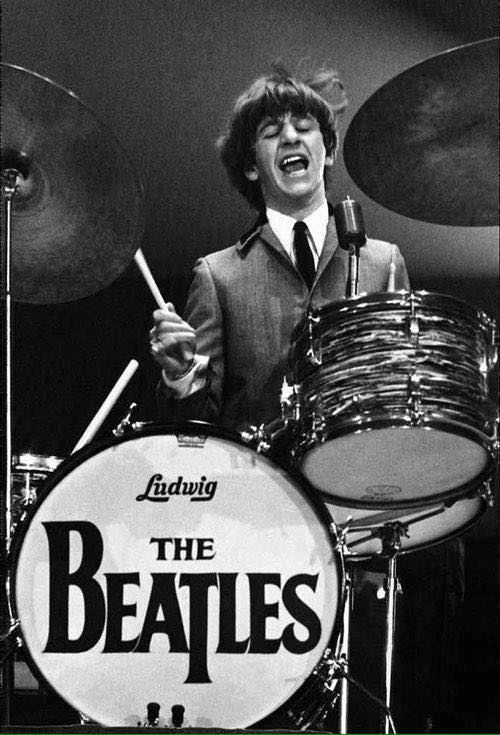 Wishing the legendary @ringostarrmusic a very happy birthday! #PeaceandLove #RingoStarr #LudwigDrums