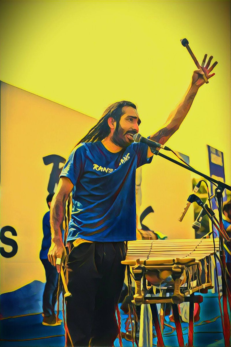 Recorder_Music's tweet photo. Imagine a drum circle, but with professional musicians instead of a motley crew of randoms in Goa. The Boombay Djembe Folas (@boombay_djembe_folas), play traditional West African rhythms - the first to do so in the country perhaps 
#djembe #fola #balafon #african https://t.co/6FNXkbKvJT