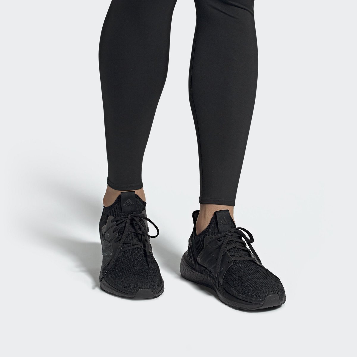 ultra boost 19 triple black