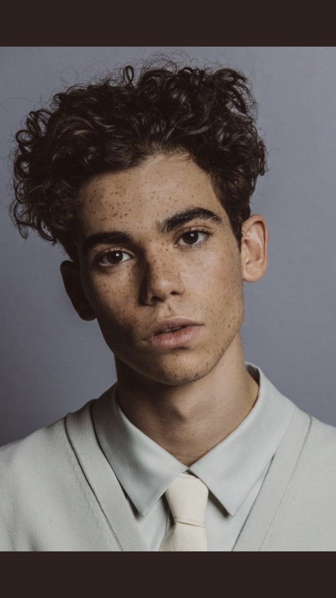 badeverythings's tweet photo. RIP Cameron Boyce https://t.co/4yc1BTscrU