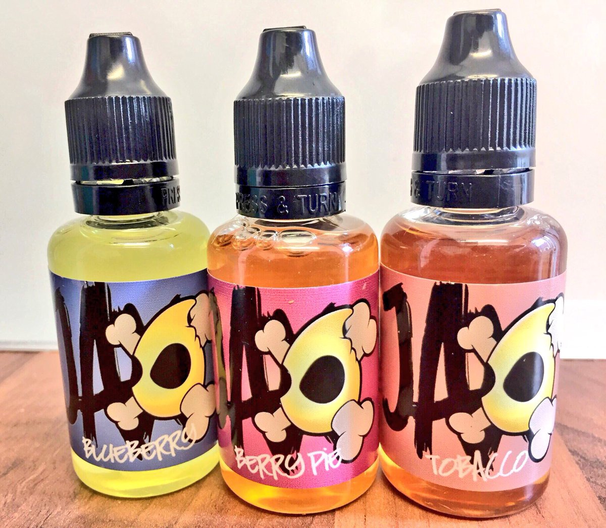 💨#competition 💨  I have x1 #custard #eliquid #skull to give away with a bottle of my famous custard. #RT &amp; #FW to enter , ENDS 20/07/19 #free #vape #win #cloud #giveaway #custarddreams #ejuice #vapeon #vapefestuk #dripper #vapemail <a href="/nomnomzeliquid/">Nom Nomz®</a> #win