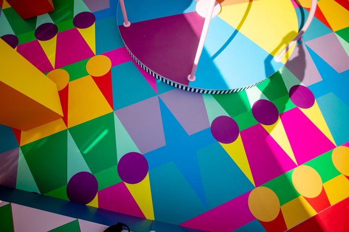 London based designer, Yinka Ilori brings his colorful vision to the London Festival of Architecture. wearethefrontier.com/blog/inspirati…