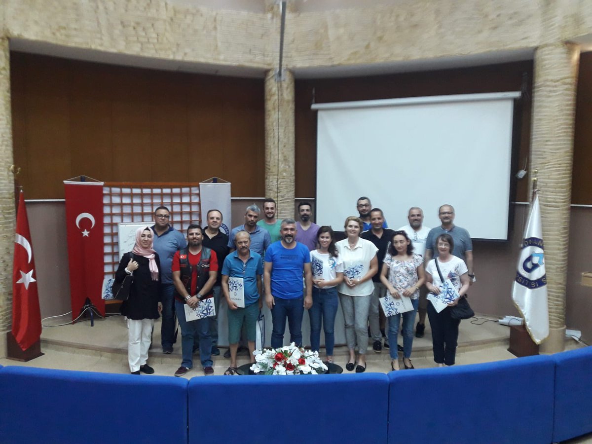 adusemadu's tweet photo. Haziran 2019 Bilirkişilik Temel Eğitimi programını sertifika töreni ile tamamlamış bulunmaktayız. Katılımcılarımıza Bilirkişilik hayatında başarılar dileriz. https://t.co/Ral5CVKE1L