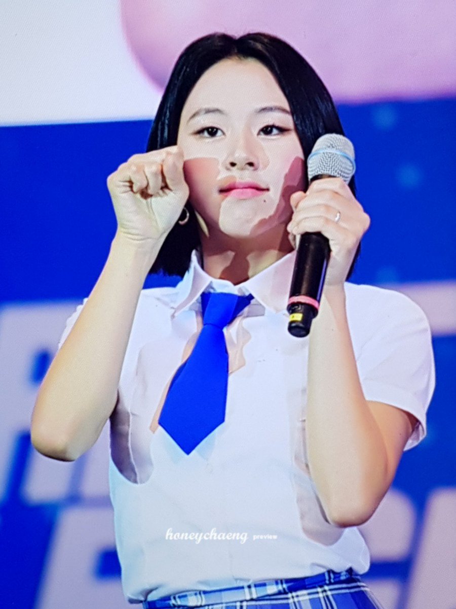 honeychaeng's tweet image. #트와이스 #TWICE #채영 #chaeyoung
190707 #포카리틴페스타 프리뷰

귀여운 샤샤샤