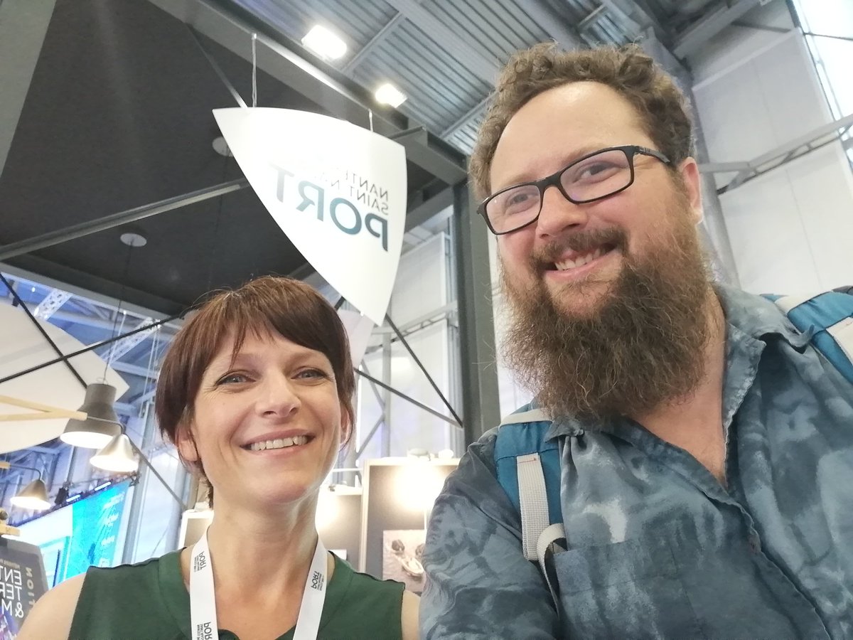 CedricBrucelle's tweet photo. Avec @klerendu sur le stand de @nantesport en visitant en famille @LaMerXXL https://t.co/uQshwKhhUB