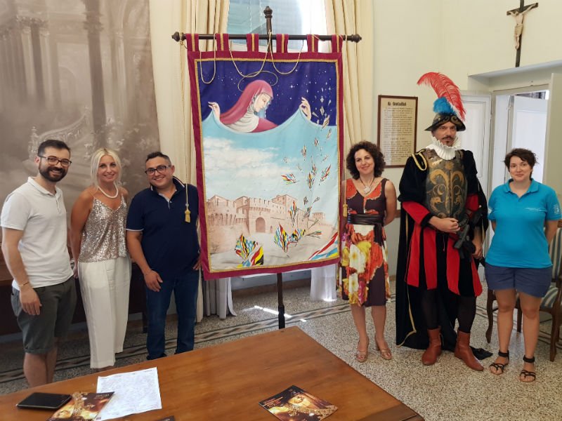 CombustaRevixi's tweet photo. Vi aspettiamo Sabato 13 e Domenica 14 luglio alla XLI Contesa del Pozzo della Polenta https://t.co/bya06OuaZM https://t.co/rdhCUwrQjy