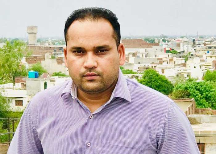 yespunjab's tweet photo. Marginal #Moga #farmer harvests Fortune with #Punjab #Baisakhi Bumper, #Parwinder’s life changed as he won Rs. 2-crore prize
https://t.co/SKBoAezfBg https://t.co/CF3VzqgeI8