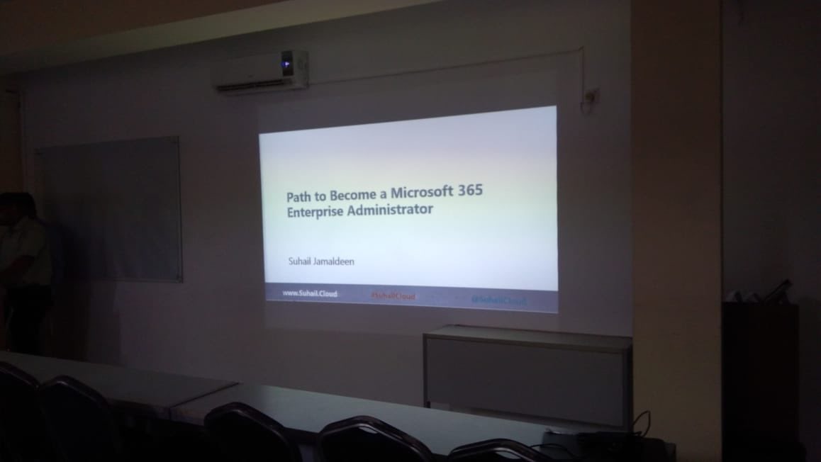 SuhailCloud's tweet image. While delivering session on “Path to become a #Microsoft365 Enterprise Administrator” at #WinSys yesterday. #SuhailCloud #SuhailJamaldeen