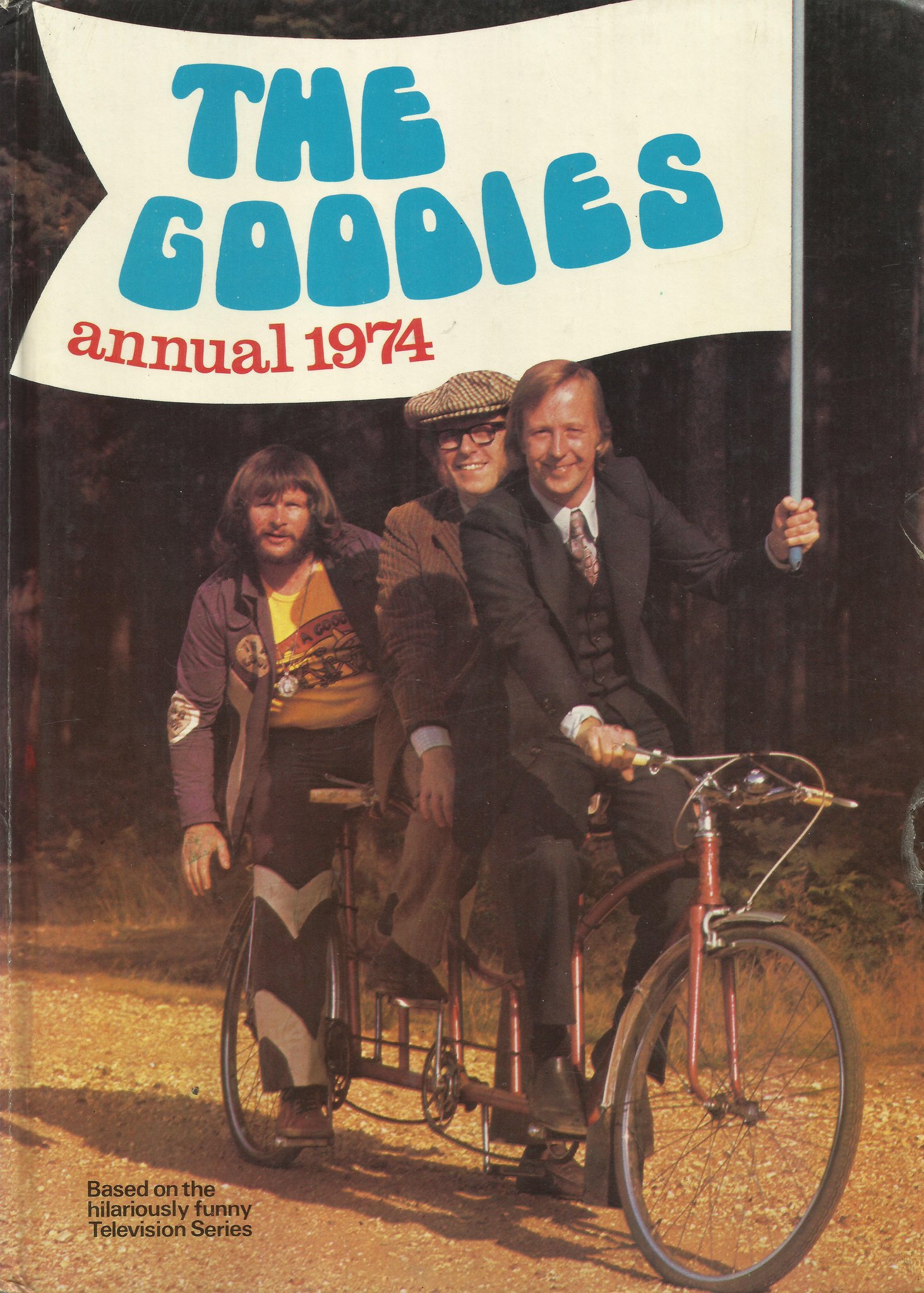 Wishing Mr Bill Oddie a Happy 78th Birthday today.
He\s seen here with his fellow Goodies in the 1974 Annual. 