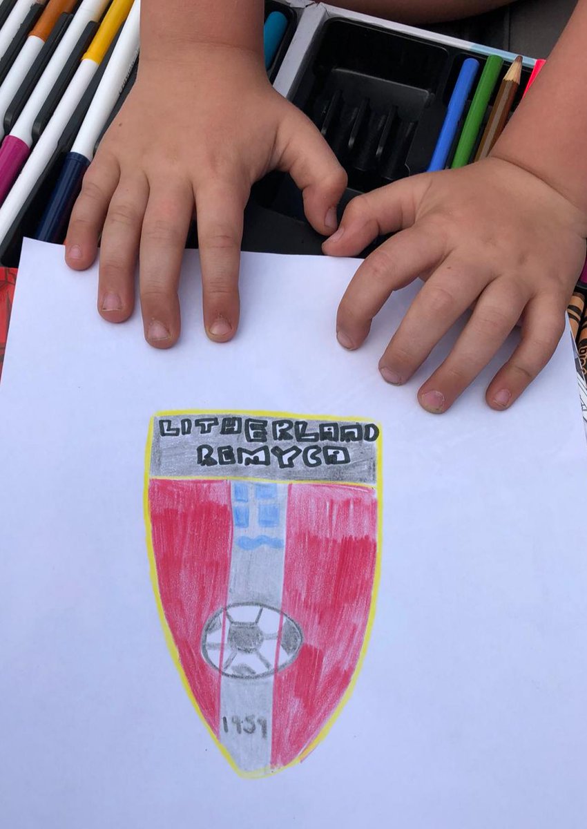 remyyouth's tweet image. A wonderful morning of football saw 2 of our new U7s playing a friendly &amp;amp; using their new kits for the 1st time. Not a clue what the score was &amp;amp; frankly not bothered. Lots of goals, lots of smiles &amp;amp; lots of fun. Thanks to @JC23Foundation &amp;amp; CW Glass. For their help with the kits.