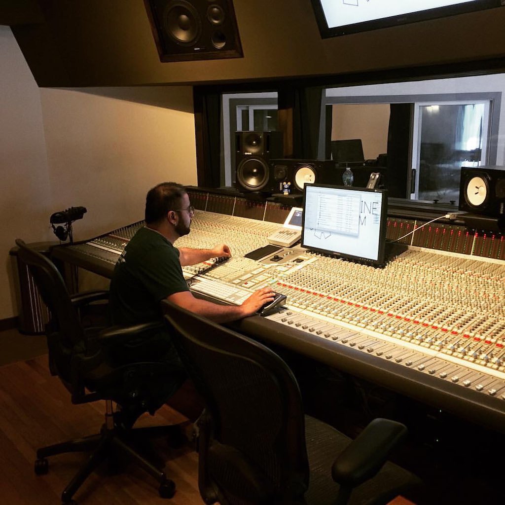 Miss this SSL G 4000 Console Sooooo Much !!!! Miss this Studio and my <a href="/EngineRoomAudio/">Engine Room Audio</a> Family ... Can’t wait to see ya’ll again. #music #musicproducer #audioengineer #engineroomaudio #synergyaudioproductions #nycmusic #njmusic #delhimusic