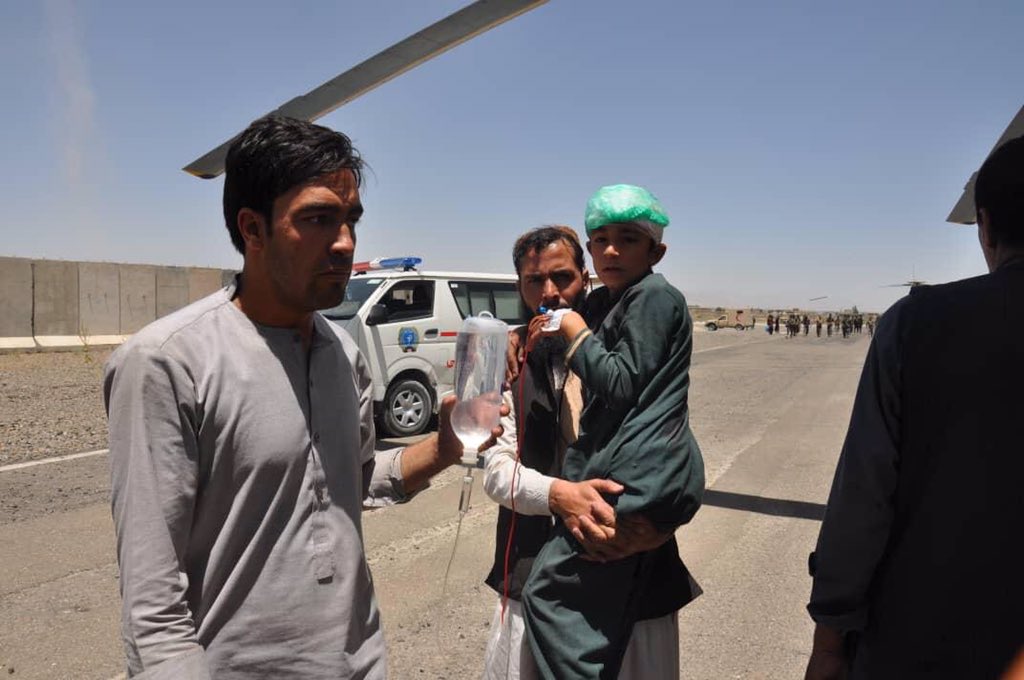 #Taliban have killed 12 & wounded 175 civilians in their today’s attack on #Ghazni province

The brave Afghan national defense security forces R in the area to deliver the casualties to #Kabul for immediate response

BraveANDSF have been always along with their Ppl

#Ghazniblast