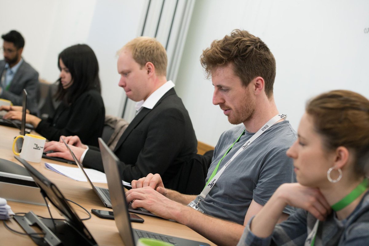 turinginst's tweet image. 24hrs left to APPLY: Early career researchers, #PhDs &amp;amp; #Postdocs - take part in our Bristol #DataStudyGroup event! Work on #datascience challenges to detect #heartdisease, tackle #airpollution &amp;amp; more. Develop new collabs w/ industry &amp;amp; academia: bit.ly/2FABtNN #TuringDSG