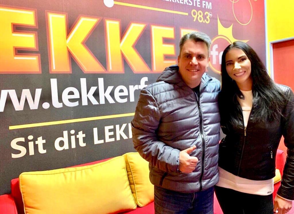 Bly ingeskakel vanaf 18h00 - 20h00 vanaand kuier Rudi Muller en Alta Strauss saam met jou in “LEKKER GOSPEL KLANKE” Baie welkom by LEKKER FM 98.3 Alta! Skakel gerus ook aanlyn in op LEKKER FM as jy buite die opvangs gebied bly. Kliek op die skakel 👉 tun.in/se59K