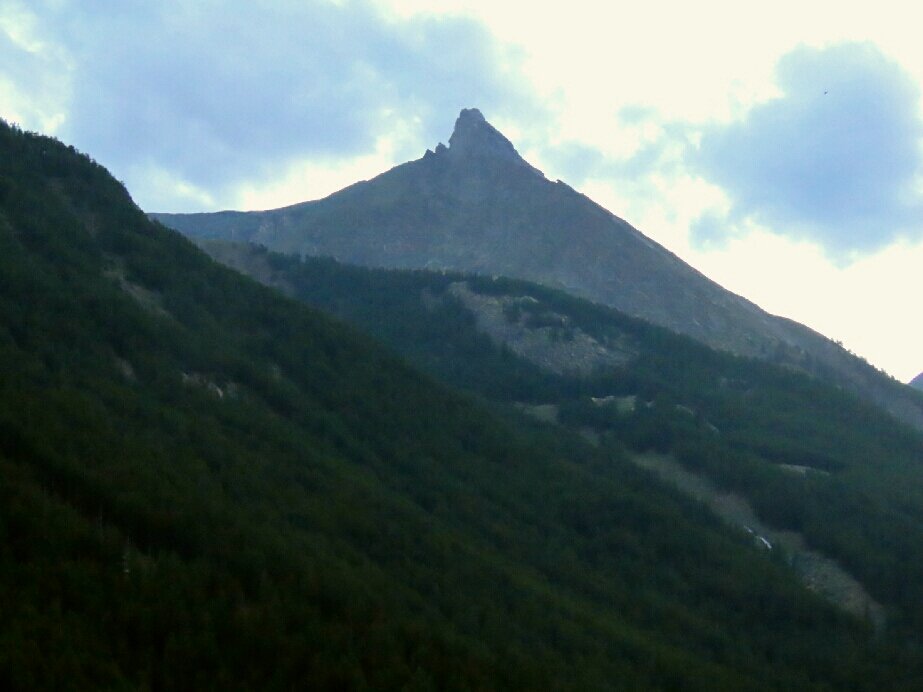 Antonella_Noire's tweet photo. Punta #Pousset all'ora V🌒
 da Cogne 
#montagna #alpi #alps #VallediCogne https://t.co/Alt63QjKlR