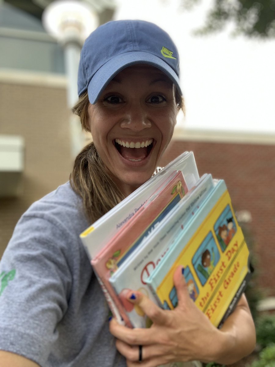 One of the many reasons to be excited about going back into the classroom!..BOOKS!! 📚 I checked out some personal fav back to school read alouds and some new titles too! #ilovebooks #wantmystudentstoloveittoo 💜 #books #firstgradeteacher #waymoreinmybackpack #somanytochoosefrom