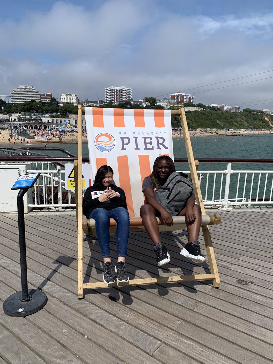 StSwithunsBoard's tweet photo. Oh I do like to be beside the seaside! Sea, sun, chips, ice cream and zip lining. #iloveboarding #StSwithunsHyde #StSwithunsLeRoy https://t.co/Z14pmheeyi