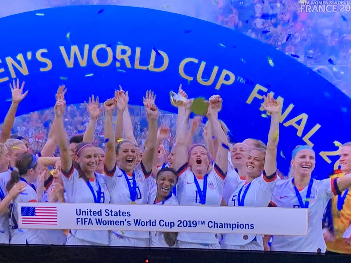 askteacherzcom's tweet image. Congratulations #USWomensSoccerTeam @USWNT — Champions ON and OFF the field. We’re so proud to have you all represent our nation. #CollabEd