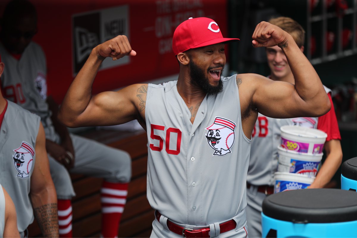 cincinnati reds sleeveless jersey