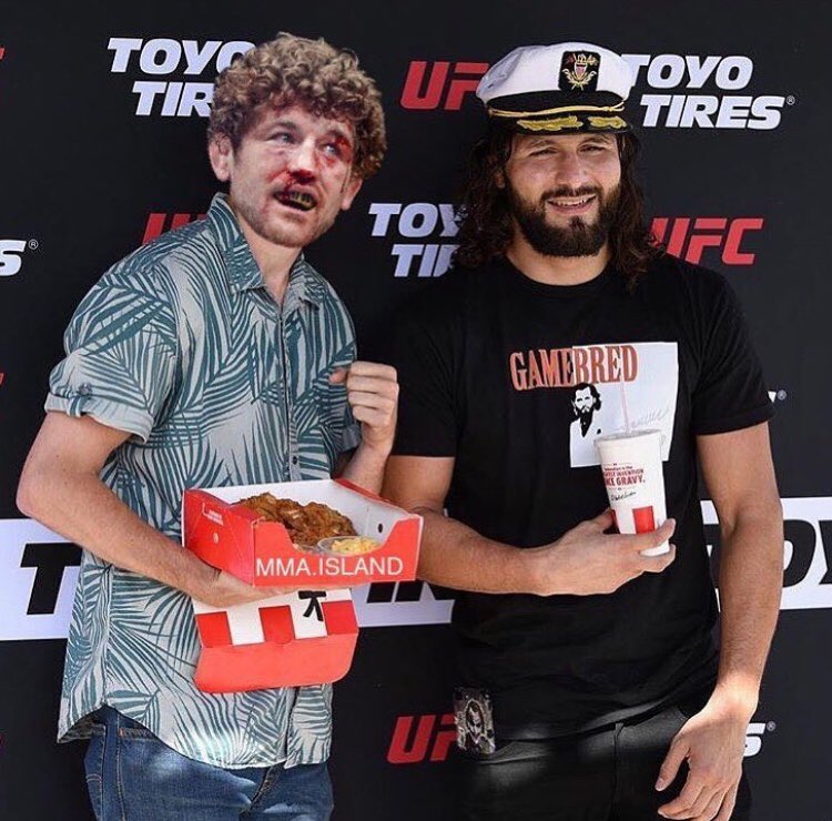 kenG_96's tweet photo. Askren got the whole meal !
#masvidal #Gamebred https://t.co/kSsIknPei5