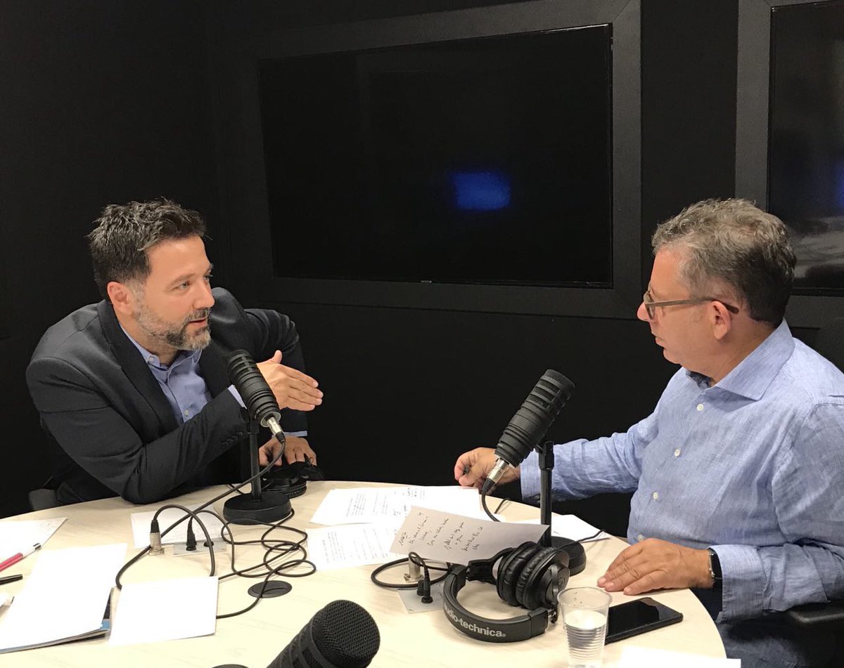 Depuis un mois que je suis candidat, on me parle beaucoup de procédures. On parle maintenant de ralliements. Jamais de projet. 

Je ne suis pas candidat pour m’ériger contre qui que ce soit mais pour porter des solutions.

Je serai donc naturellement devant la CNI mardi. #RadioJ