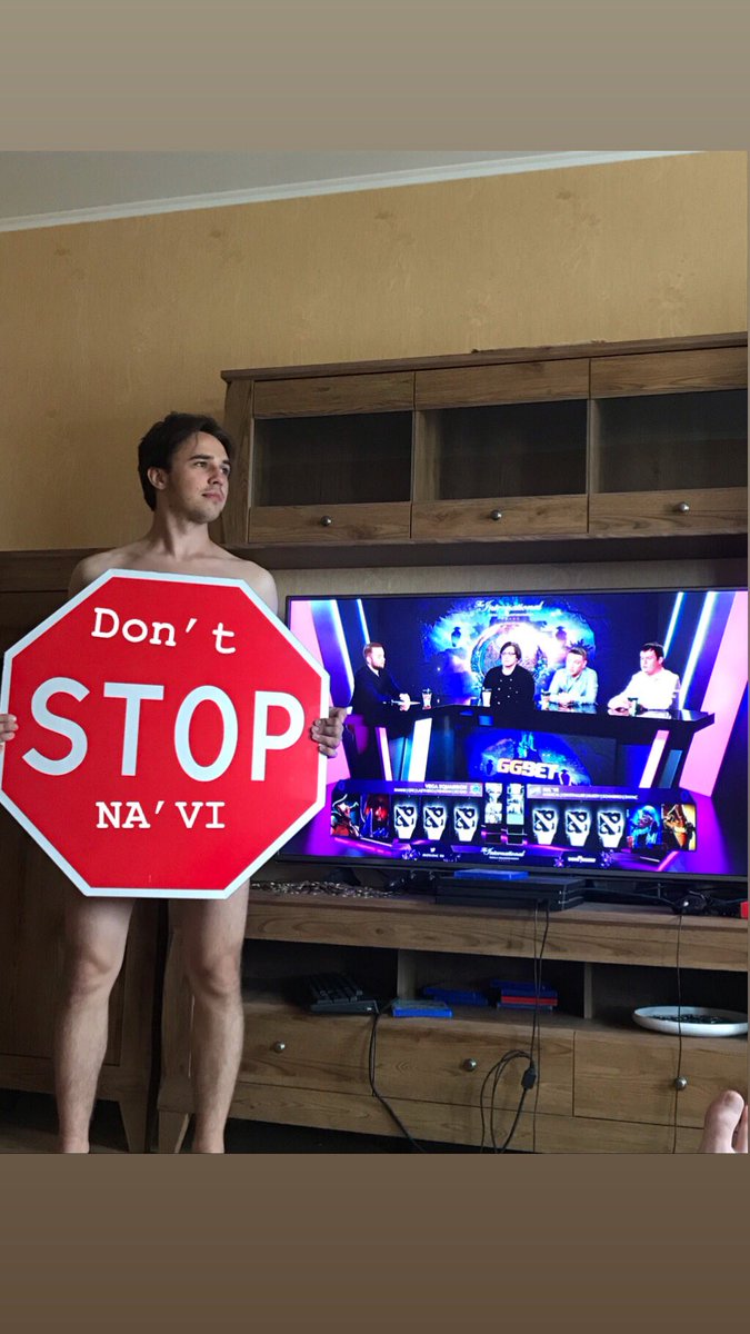 hetman_vadym's tweet image. #Dota2mc_ru #Maincast #TI9 #navi #TI9Cis Нави-Нави-Нави!!!
