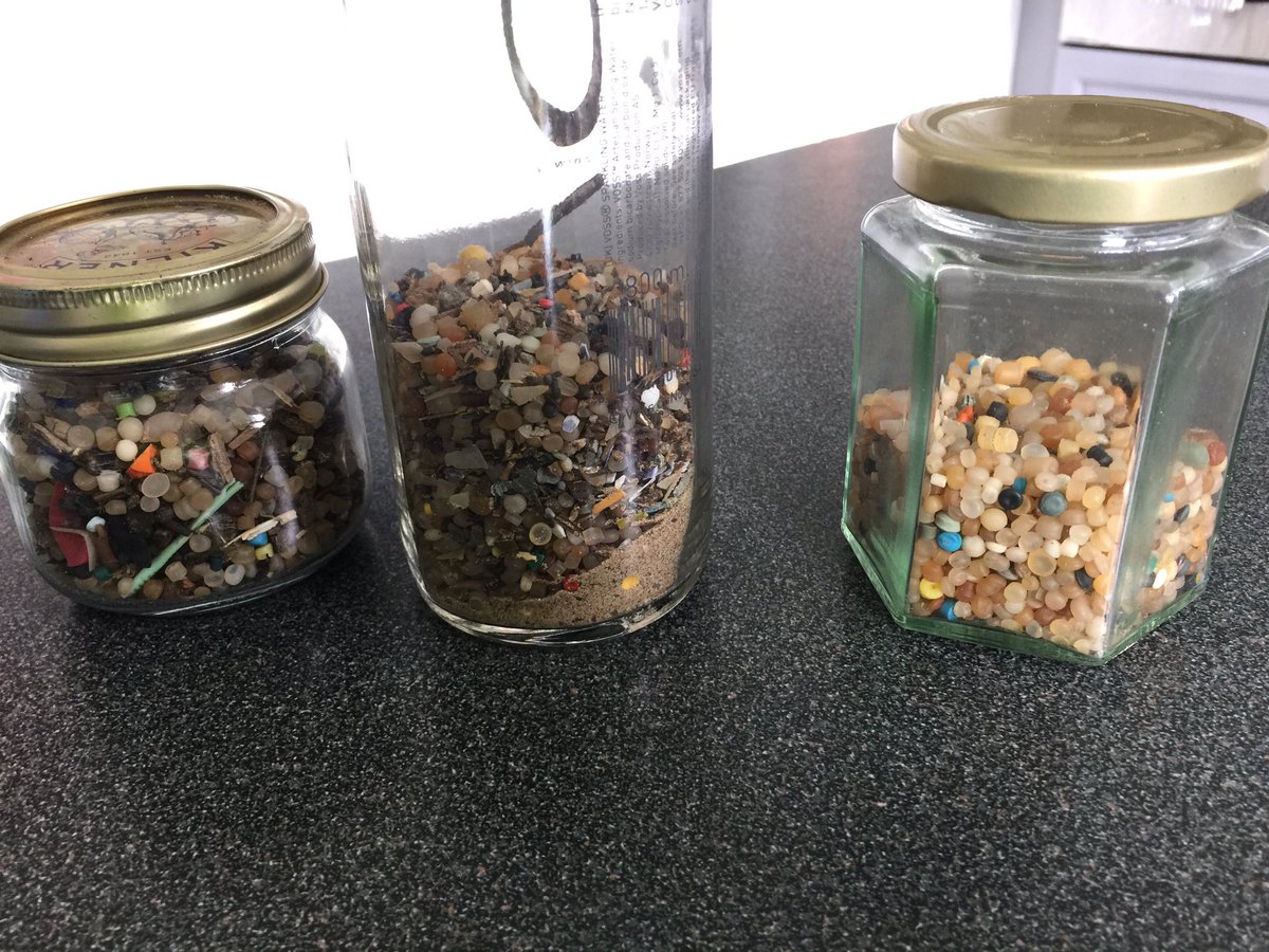 Amazing beach, amazing people. Education, exercise, health, environment, beach - It is all here. Massive thanks as always to all those lovely people who love their home, Redcar. We collected hundreds of micro-plastics (nurdles) at Majuba, Coatham, Redcar