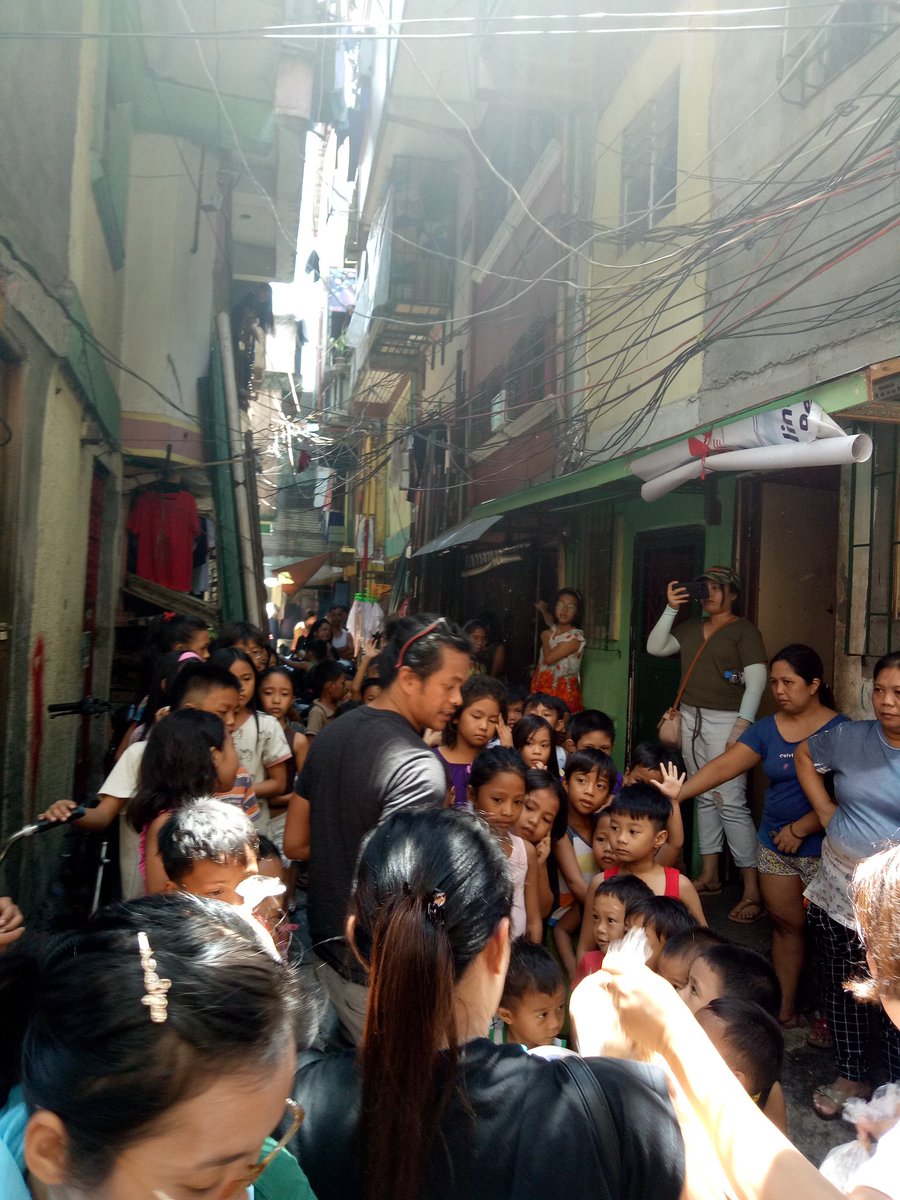 Milesmielaway's tweet photo. It widens our horizon by exposing us to different kind of situations and environments. Thank you @Angels_lov #TrueManila for funfilled experience.
#AngelShareLove https://t.co/C5TWFlr0TV