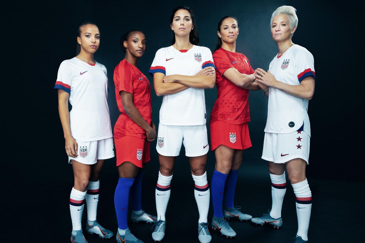 Ready for #USWNT to bring the #FIFAWWC heat today?🔥

We're open at 10am with World Cup specials: 
- $4 Ultimate Warrior Citra
- $4 Bleached Blonde Ale
- $4 Beermosas
- @recesspizza goodness
#OneNationOneTeam