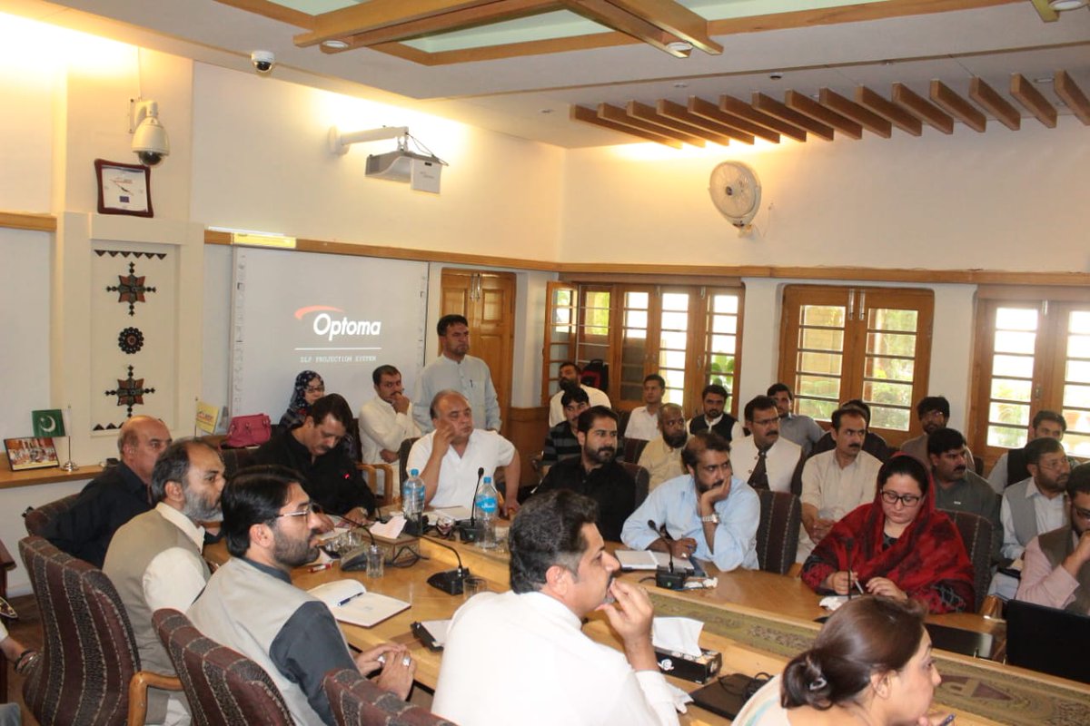 BRSP_Pakistan's tweet photo. Closing ceremony of BRACE Programme project planning, coordination, experience sharing and project review meeting. BRACE Programme team is all set to achieve year 3 targets.
#BRACE #BRACEProgramme #EUinPakistan #EU #EuropeanUnion #NRSP #RSPN #ProgrammePlanning #ProgressReview https://t.co/AO7vH8wkjt