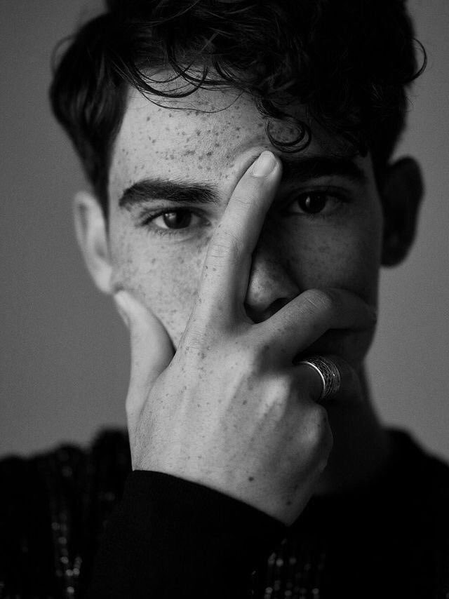 hesmalibv's tweet photo. I grew up watching him on Disney Channel when he was a kid just like me, we grew up together and it’s so heartbreaking to see the passing of such a young, pure, funny and admirable talent. 
Rest in peace Cameron Boyce, we will miss you forever. https://t.co/7wuzoHECuD