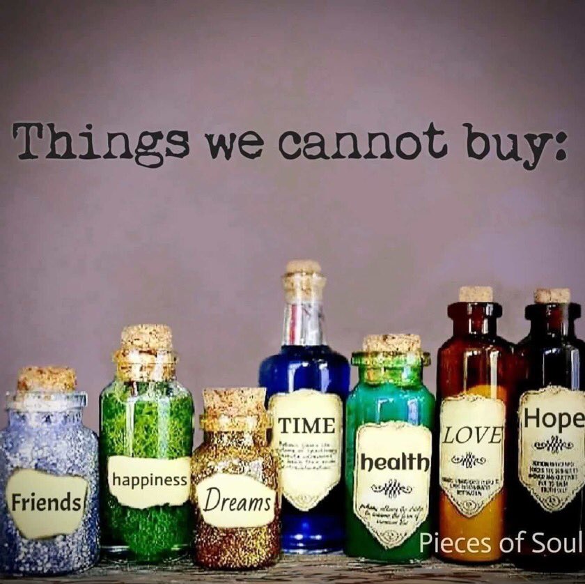 AlexFryer9's tweet photo. Most important things that make us rich , all things we can’t buy #thingsmoneycannotbuy https://t.co/9qArUmIpJH
