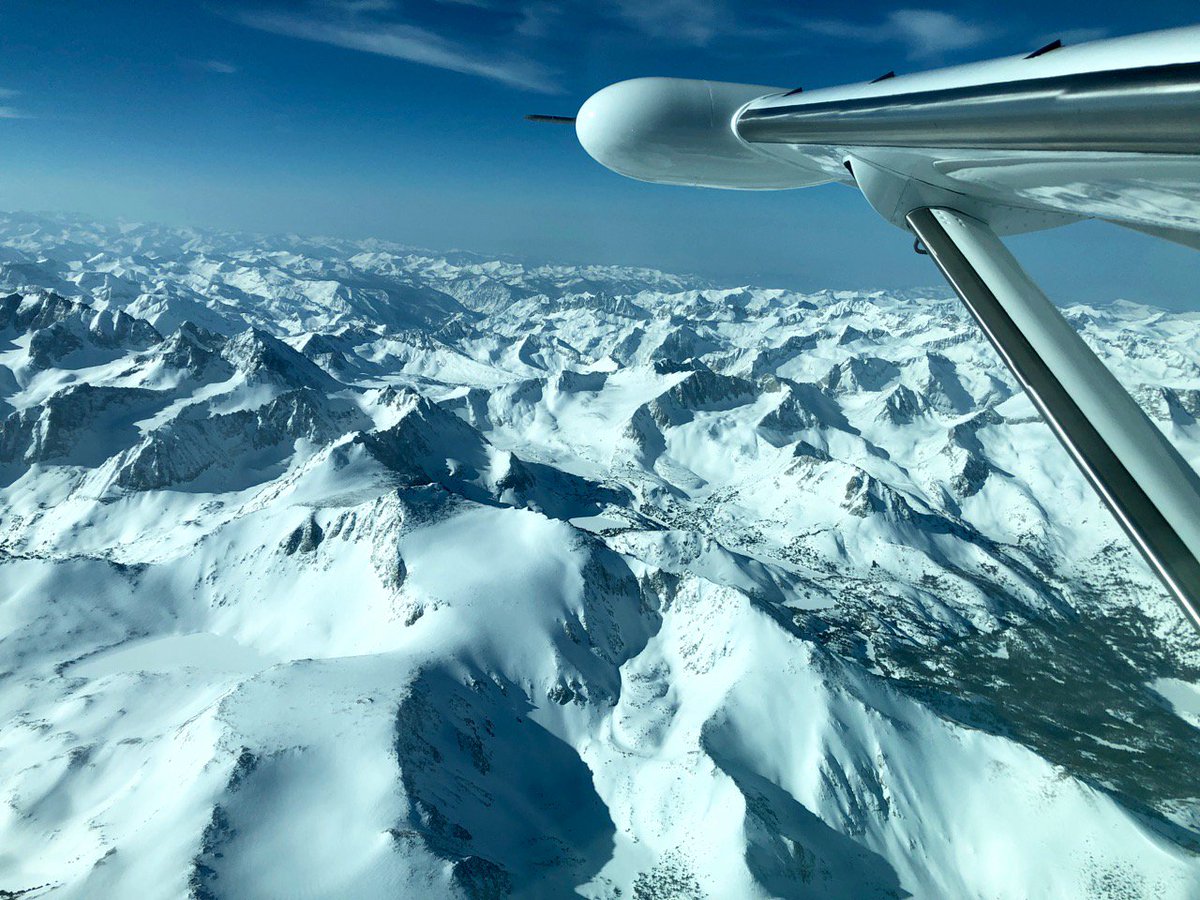 "Rocky Mountains from our Cessna Grand Caravan EX" "<a href="/AviateAddict/">AviationAddiction</a> @AviationTimes <a href="/Plane_Talking/">PLANEtalking</a> <a href="/firstaerospace/">Ian Sheppard</a> <a href="/TextronAviation/">Textron Aviation</a>