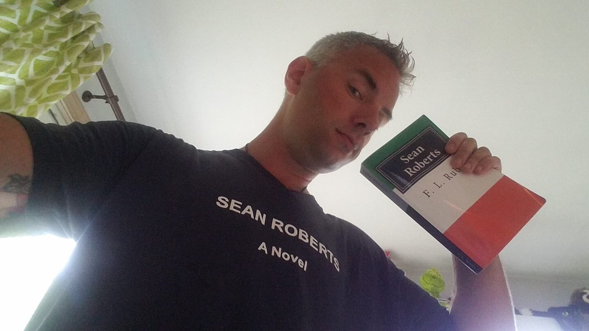 FLRuby2's tweet photo. #summertshirts #SummerReading #BeachReads #summer2019 #readseanroberts https://t.co/kneQzVbGUG