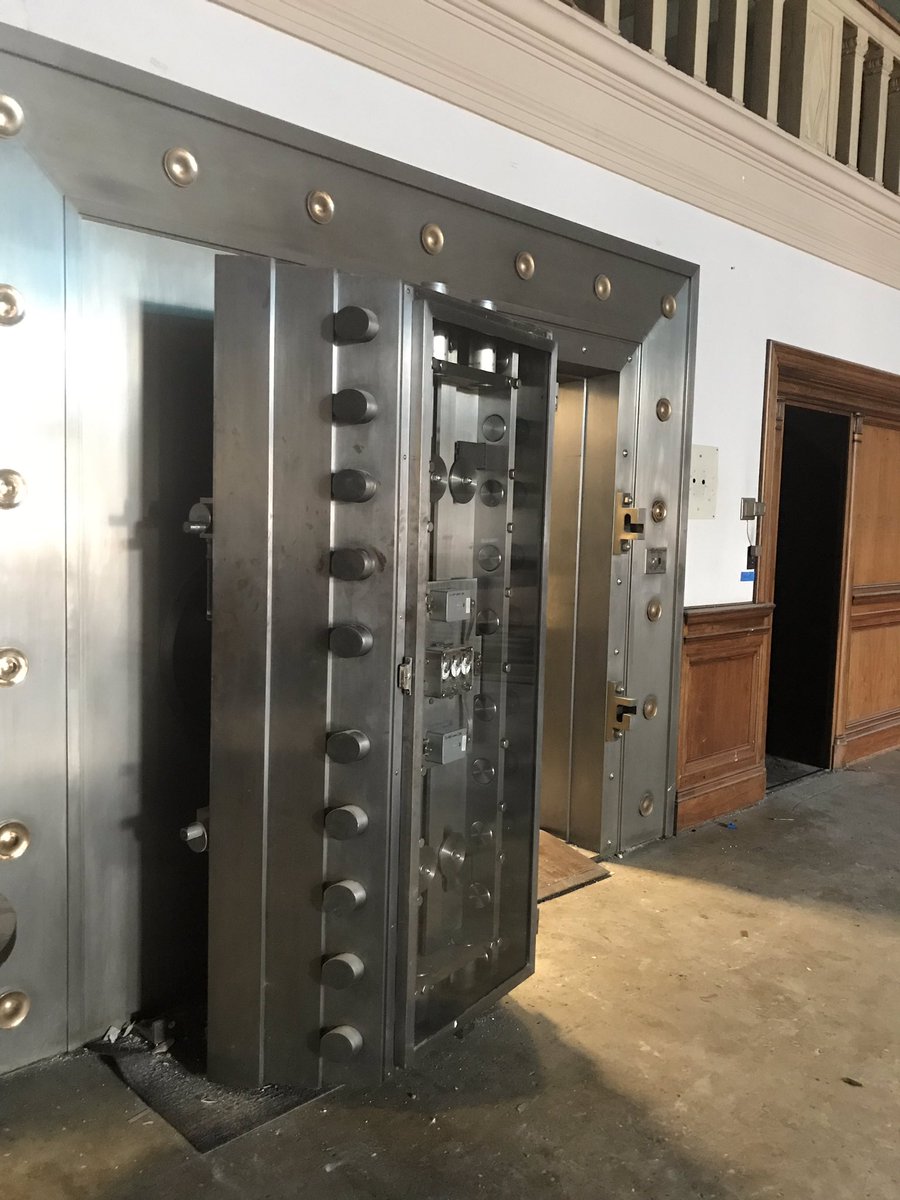 On set for our first music video! #bankvault