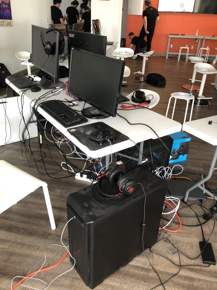 kasthq's tweet image. The clam before the storm 😀 join @kasthq and @InfiniteShotsGG, for the Infinity Cup. Today!, July 7th! Grab 2 of your friends and fight in SoCal's most intense #RocketLeague 3v3 event for your chance at a $250 prize pool.
Watch Live bit.ly/2xqiMb6