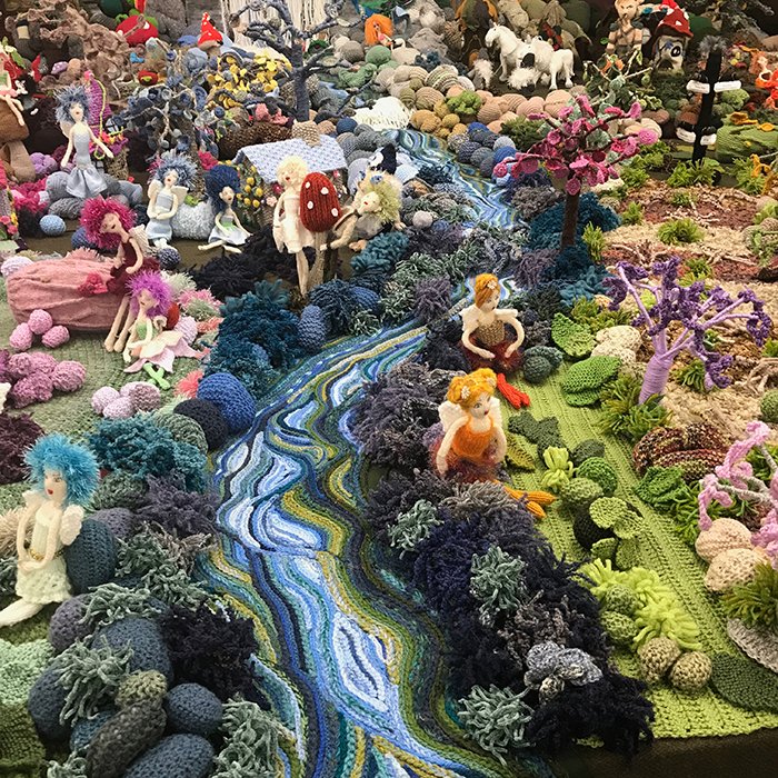 cc_art_handmade's tweet image. On a trip to visit impressive #originalprojects @orig_proj #endoftheline #exhibition in old M+S store on King Street, Great Yarmouth, we saw this piece by a team of wonderful local knitters in support of The Louise Hamilton Trust for end of life care. See facebook.com/The-Louise-Ham…