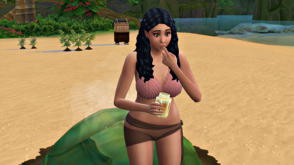 SimsByFairy's tweet image. Things are definitely going better in this second round of #OffTheGridChallenge . Antonia is doing good even though life right now is NOT what she expected when she left her old life as a model. But at least she&apos;s alive, and so is Coco. And now they also have bees and food!